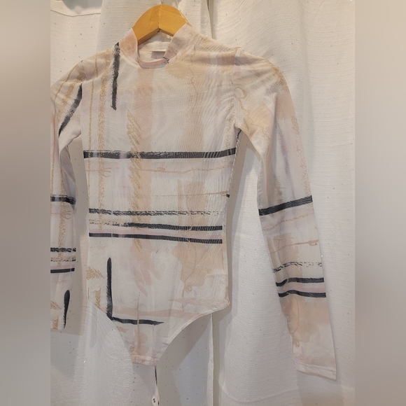 Babaton Parlay Bodysuit Light Cream/Denude Sz XXS - Picture 9 of 15